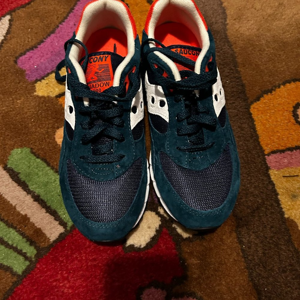 Brand new never been worn Saucony Shadow 6000